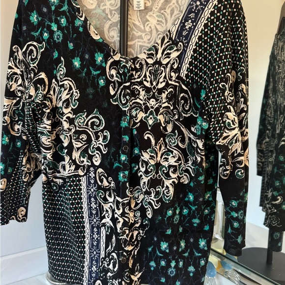 White House Black Market Tops - White House Black Market Black and Teal sweater Size L